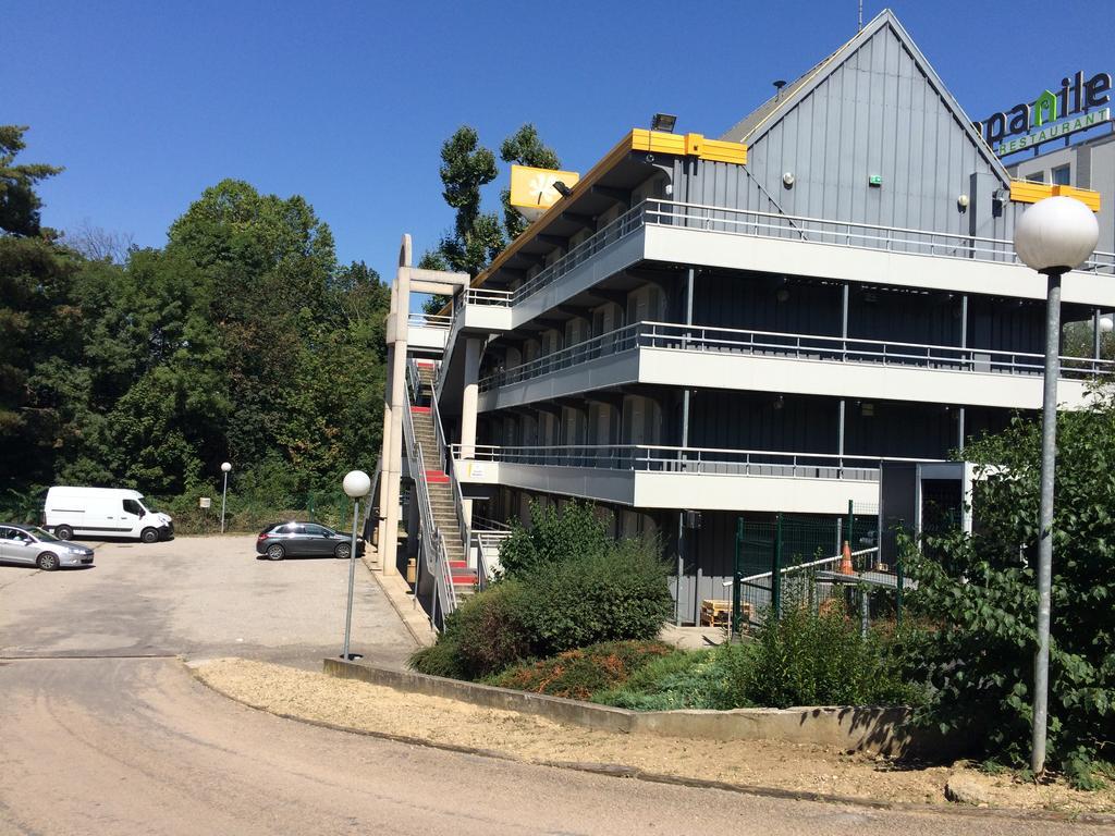 Premiere Classe Lyon Ouest - Tassin Exterior foto